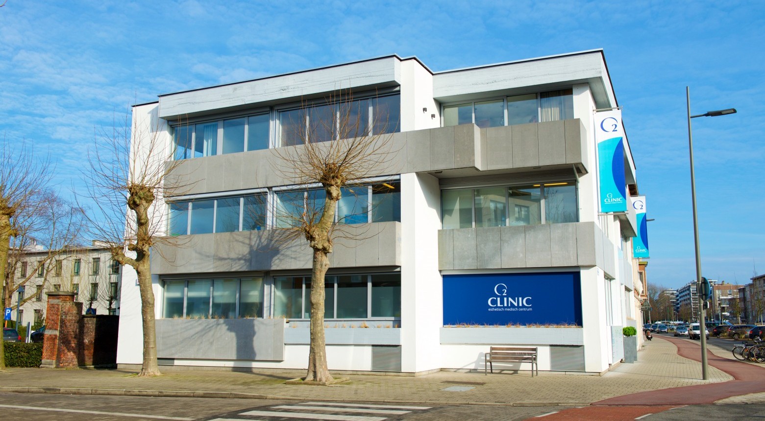 Het gebouw van o2 Clinic in Berchem, Antwerpen.
